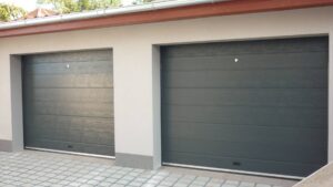 Antracit RAL 7016 Centrální linie